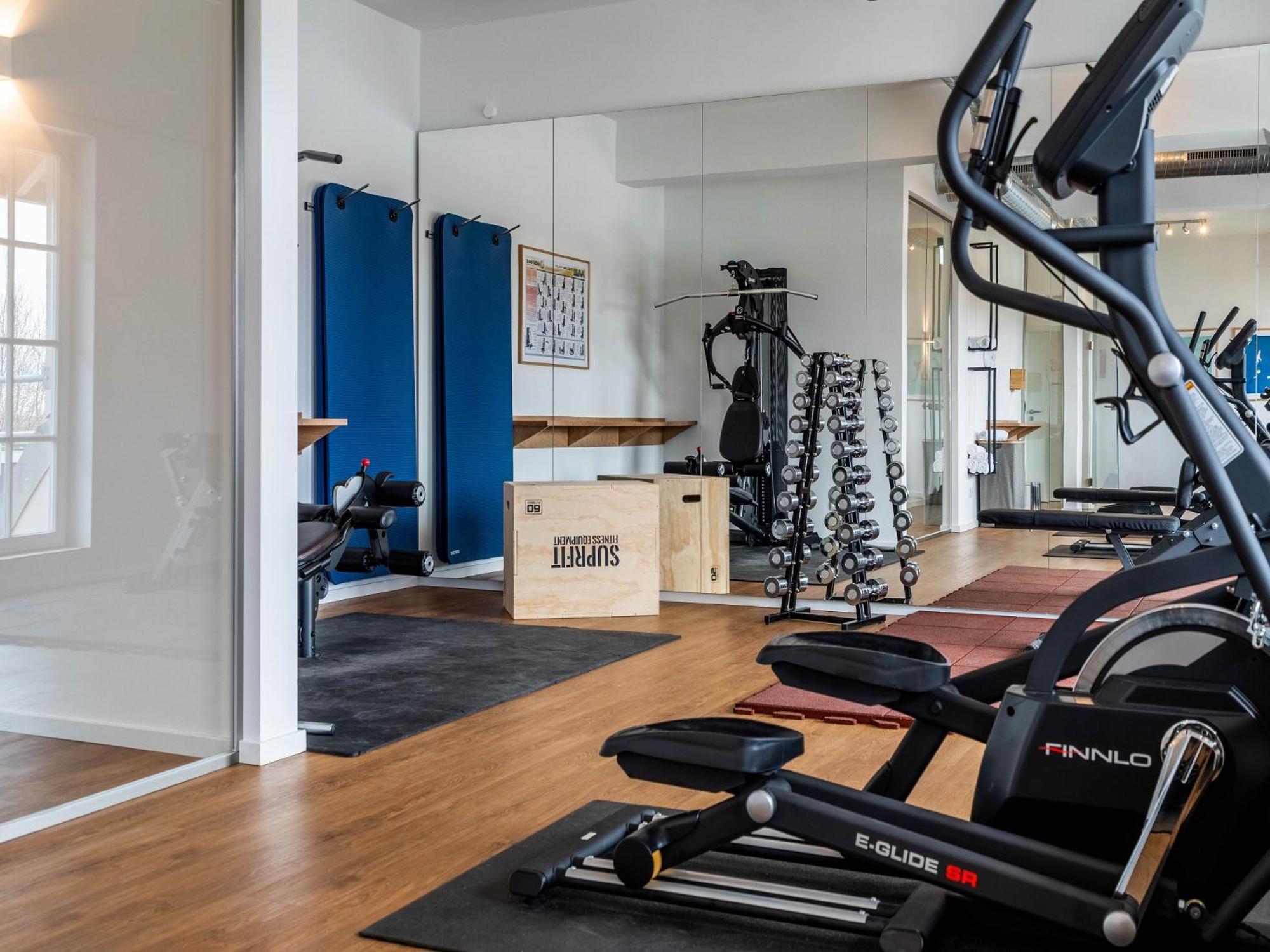 Reetland Am Meer - Luxusplus Reetdachvilla Mit 4 Schlafzimmern, Aussensauna, Loungebereich Und Kamin G07 Dranske Exteriér fotografie